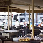 Hotel Risa