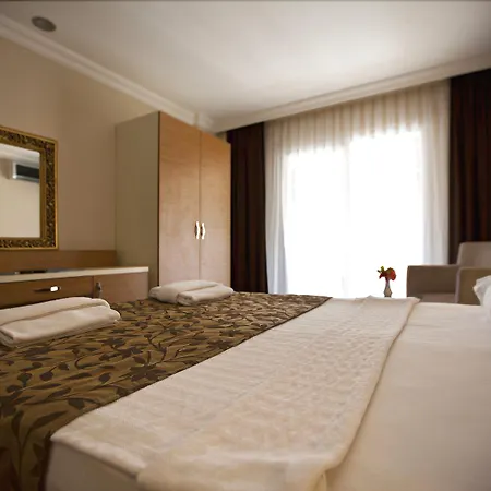 Otel Risa 4*