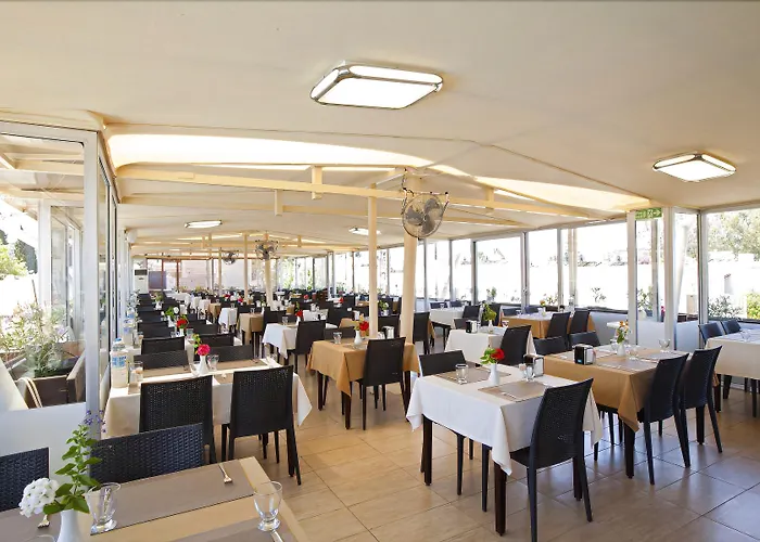 מלון Risa ביטז